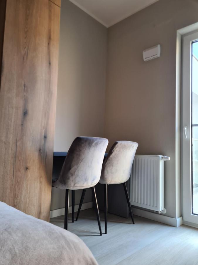 Mostowa 23 Hugo Apartment, Self Check-In 24H, Free Parking, Air-Conditioning Poznań Esterno foto